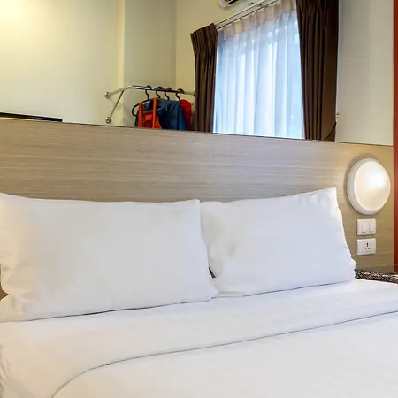 Easy Planet Bangkok Asoke