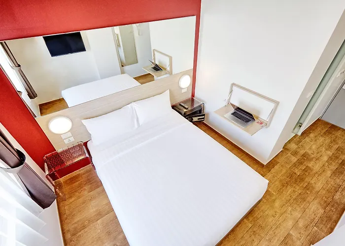 Hotel Easy Planet Asoke Bangkok