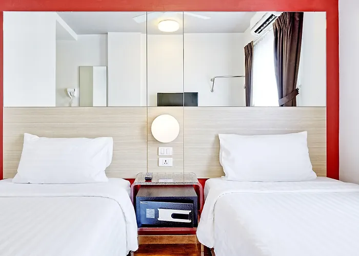Easy Planet Asoke Hotel