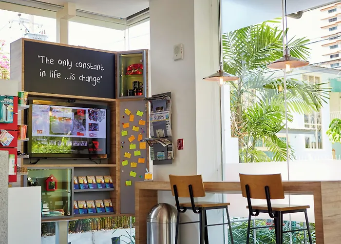 Easy Planet Asoke Hotel Bangkok