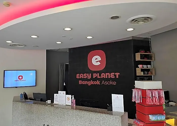 Easy Planet Asoke Hotel